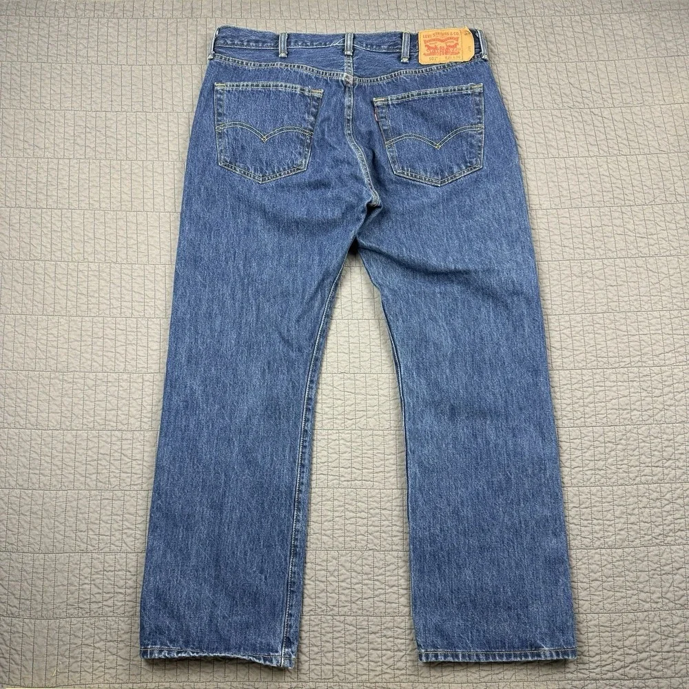 Levis 501 Jeans Men 38x30 (36x30) Blue Medium Wash Button Fly Straight Leg Denim